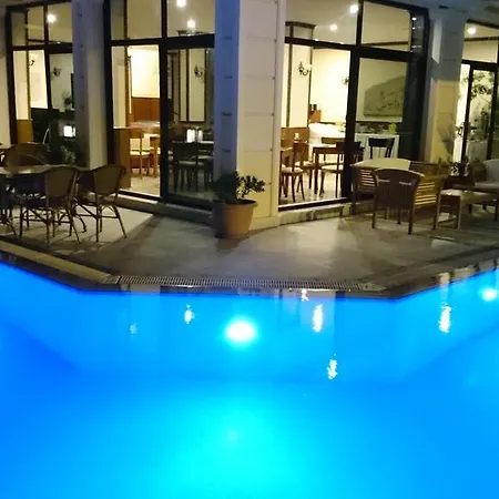 Lord Hotel Çeşme