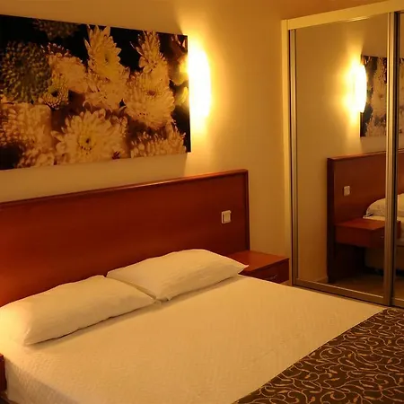 Lord Hotel 3*