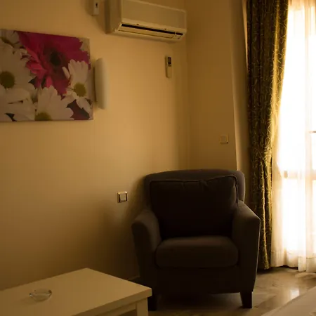 Hotel Lord Çeşme