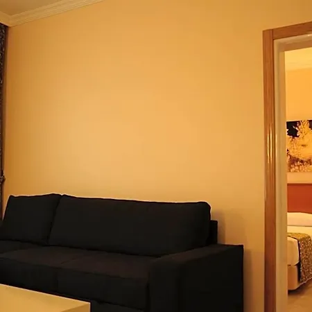 Lord Hotel Cesme