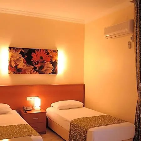 Lord 3* Cesme